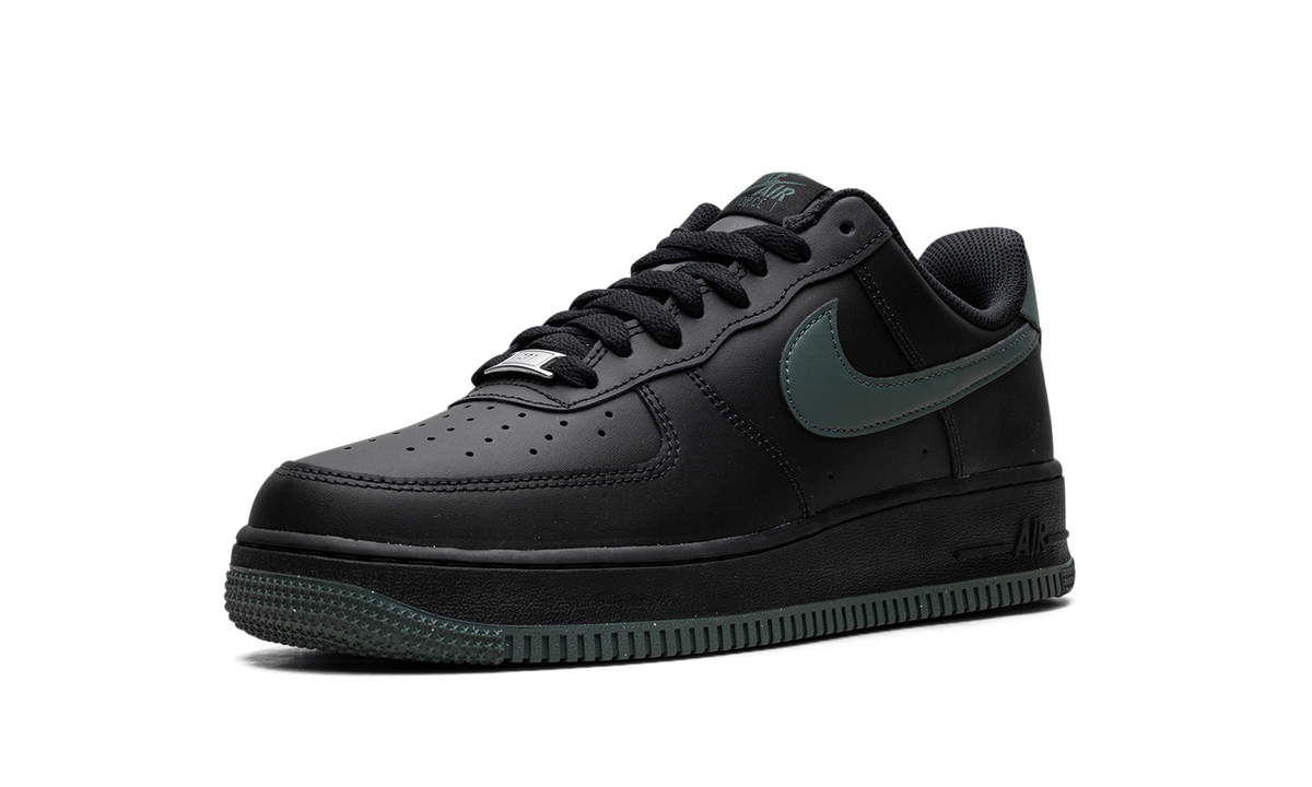 Air Force 1 "Black Vintage Green" FJ4146 001