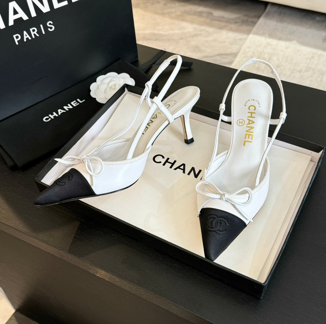 CHANEL SLINGBACK WITH BOW IN WHITE MIX BLACK LAMBSKIN