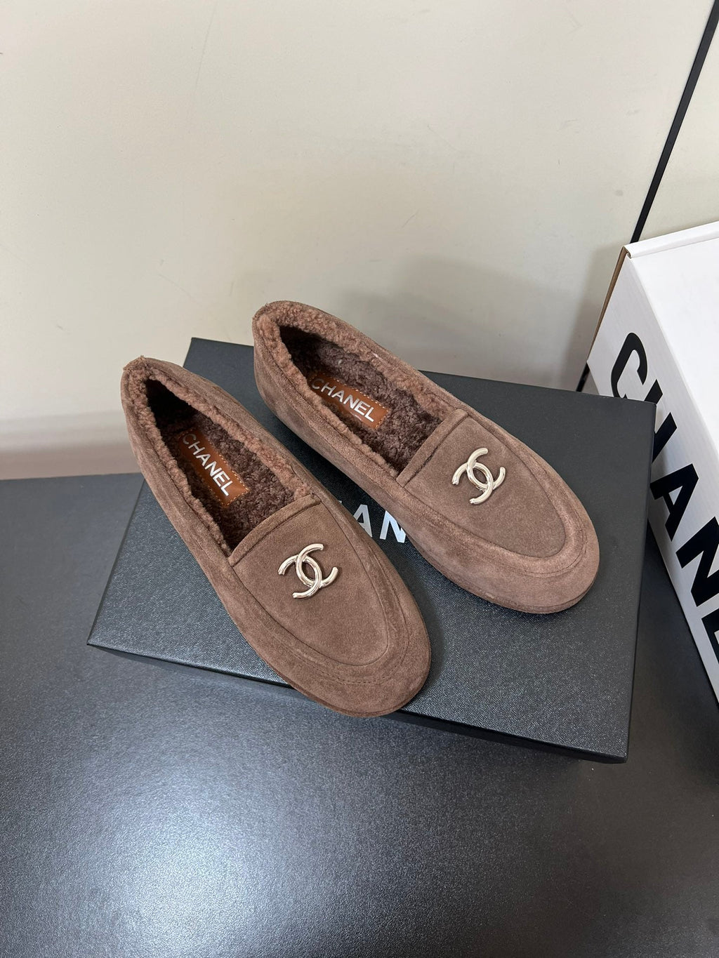 CHANEL LOAFER IN PENNY BROWN SUEDE AND SOLF FLEECE LINING