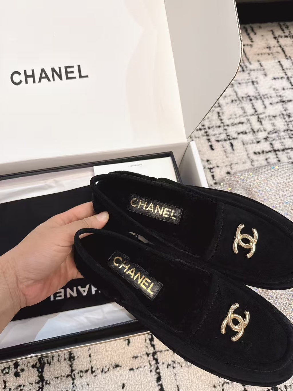 CHANEL SLINGBACK LOAFER IN BLACK SUEDE AND SHEARLING